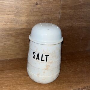 T.G. Green Cornishware salt shaker Vintage cream color